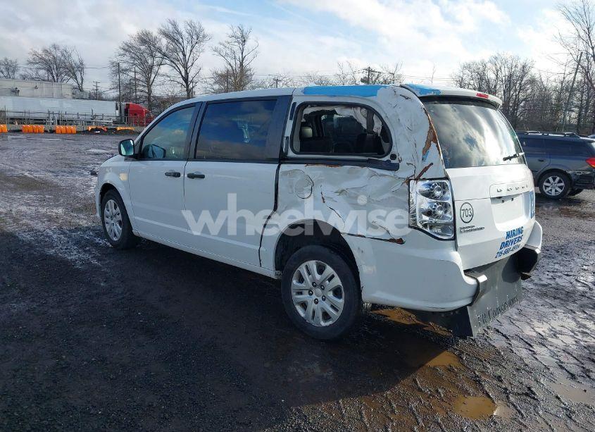 Photo 3 of 2019 Dodge Grand CARAVAN SE (VIN 2C4RDGBG0KR568174)