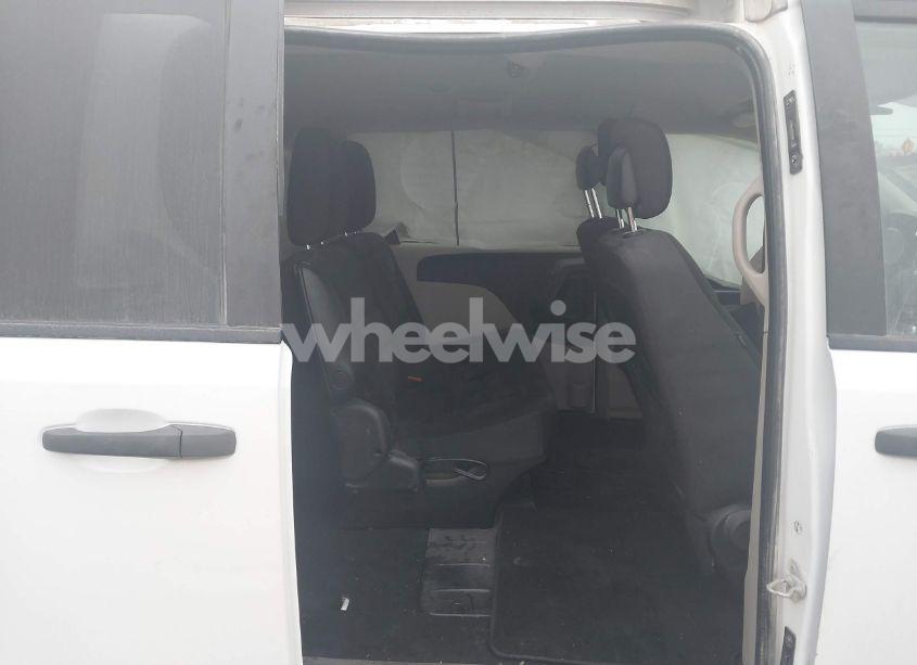 Photo 8 of 2019 Dodge Grand CARAVAN SE (VIN 2C4RDGBG0KR601271)