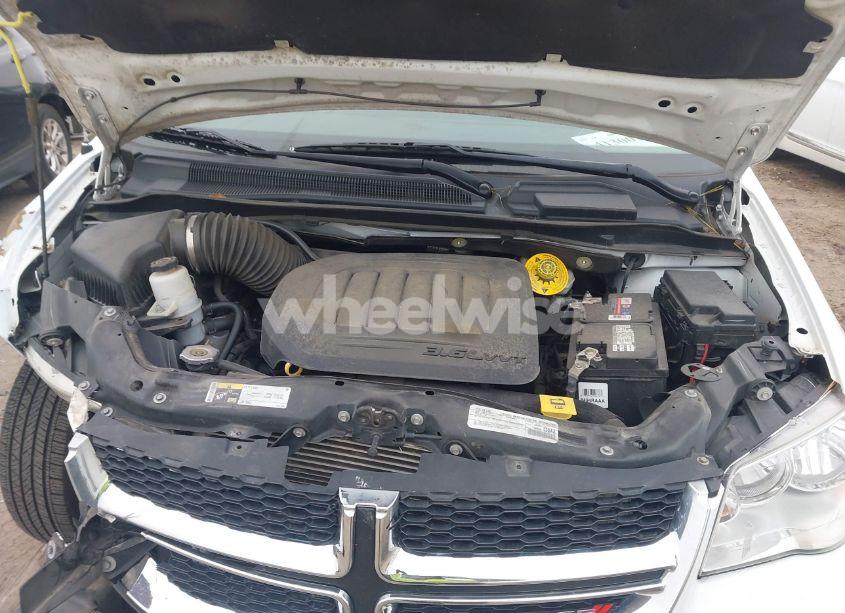 Photo 10 of 2019 Dodge Grand CARAVAN SE (VIN 2C4RDGBG0KR709972)