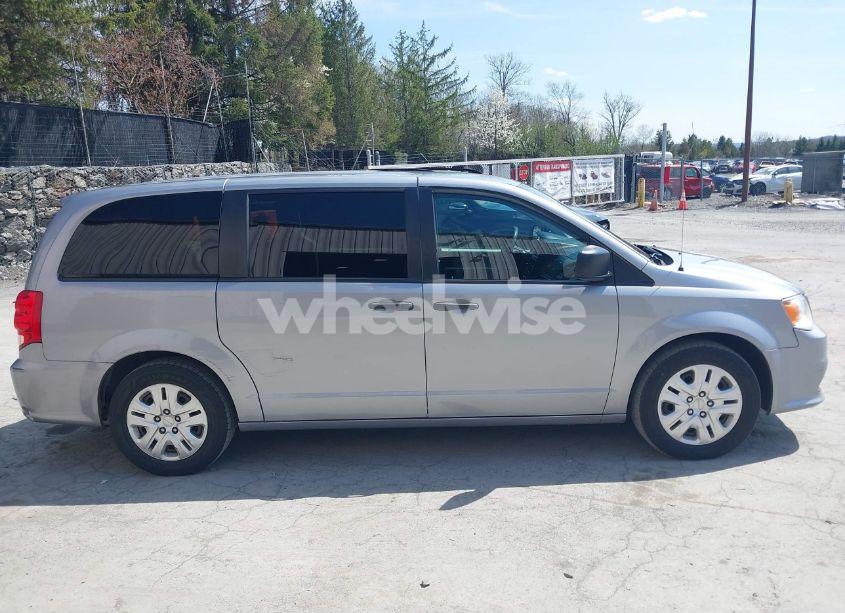 Photo 13 of 2019 Dodge Grand CARAVAN SE (VIN 2C4RDGBG0KR805228)