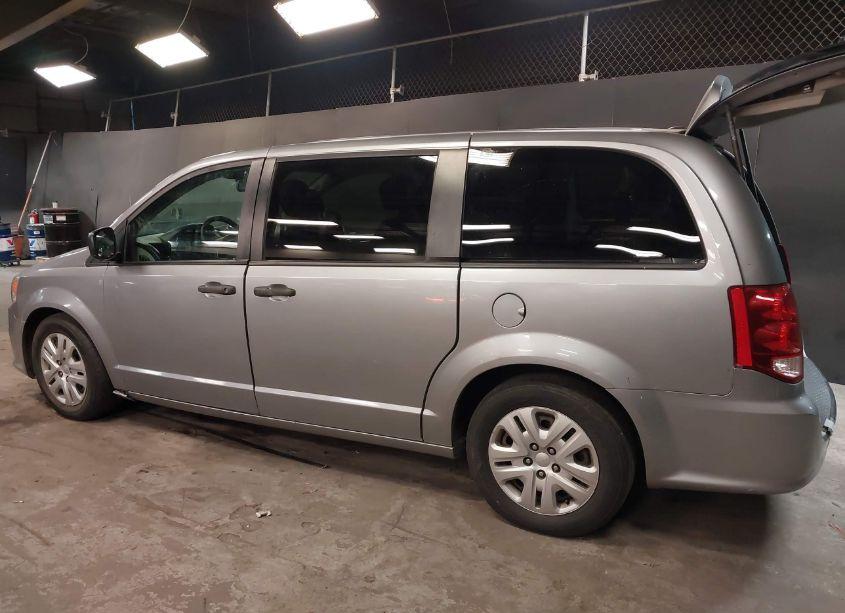 Photo 3 of 2019 Dodge Grand CARAVAN SE (VIN 2C4RDGBG0KR805827)