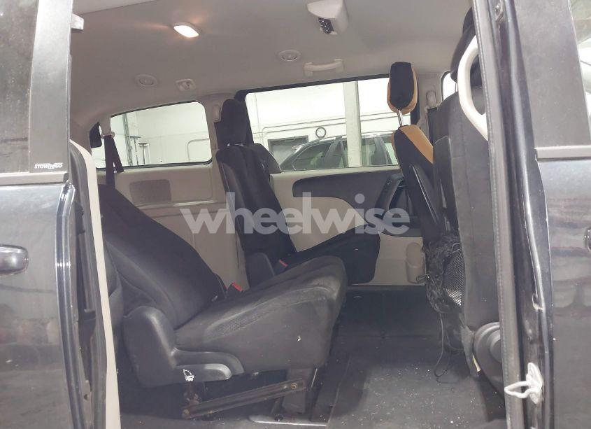 Photo 8 of 2013 Dodge Grand CARAVAN SE (VIN 2C4RDGBG1DR662759)