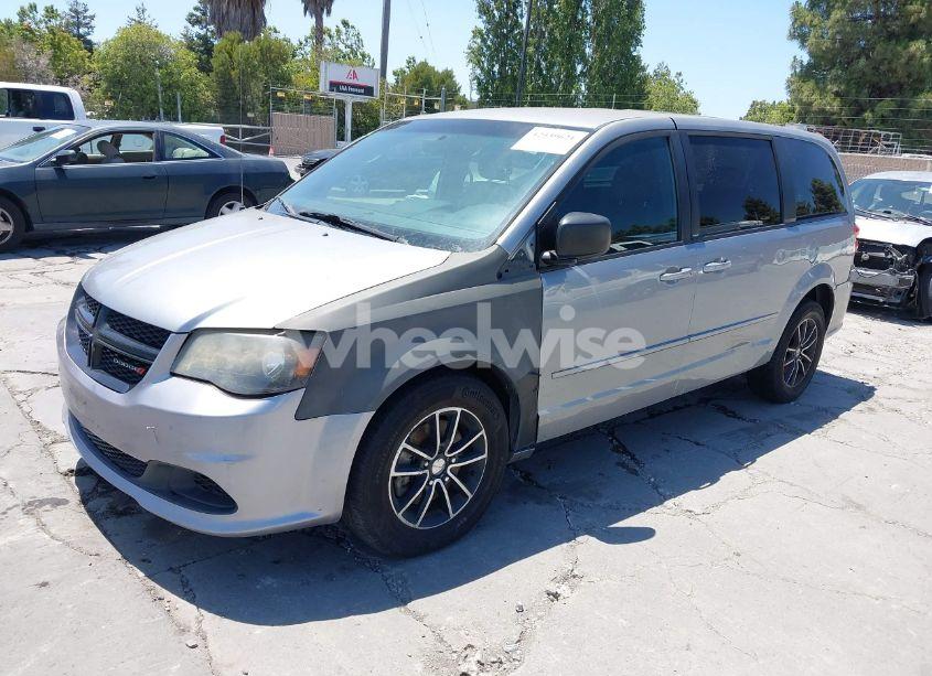 Photo 2 of 2014 Dodge Grand CARAVAN SE (VIN 2C4RDGBG1ER223305)