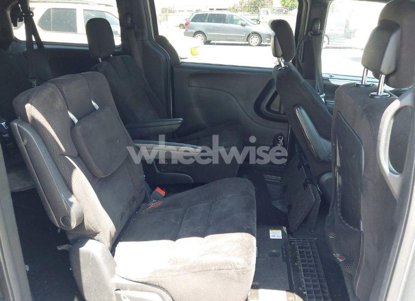 Photo 8 of 2014 Dodge Grand CARAVAN SE (VIN 2C4RDGBG1ER223305)