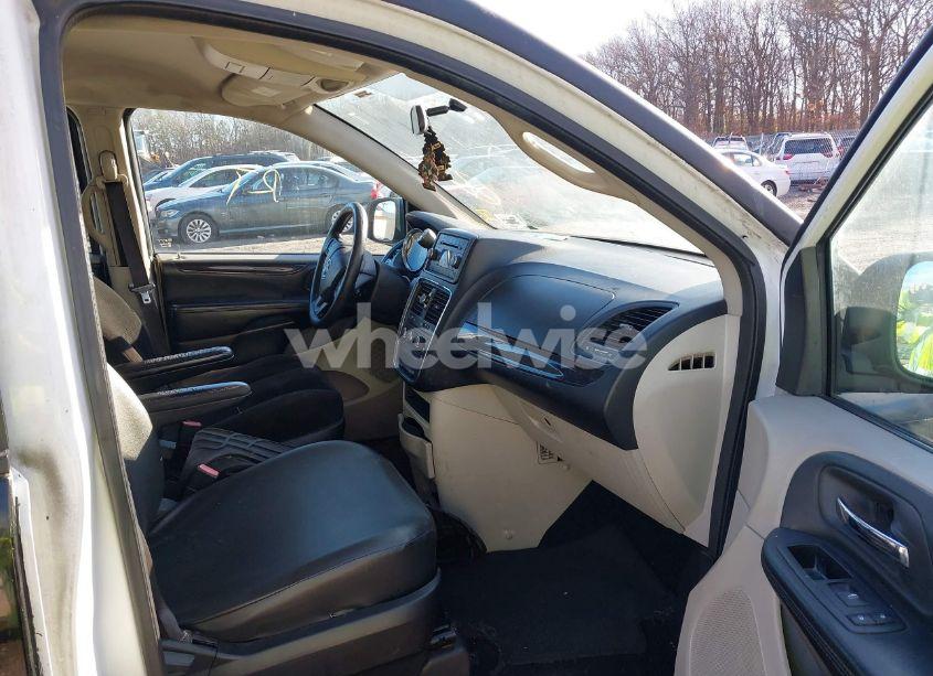 Photo 5 of 2014 Dodge Grand CARAVAN AMERICAN VALUE PKG (VIN 2C4RDGBG1ER251119)