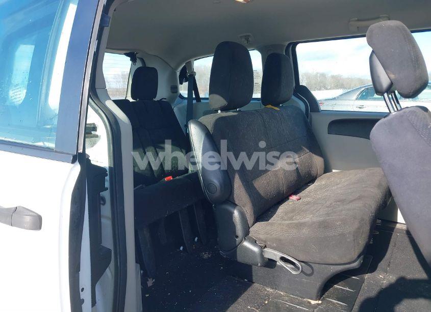 Photo 8 of 2014 Dodge Grand CARAVAN AMERICAN VALUE PKG (VIN 2C4RDGBG1ER268602)