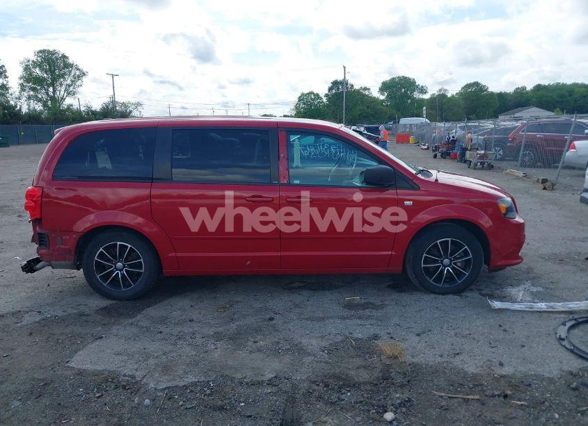 Photo 13 of 2014 Dodge Grand CARAVAN SE 30TH ANNIVERSARY (VIN 2C4RDGBG1ER279244)