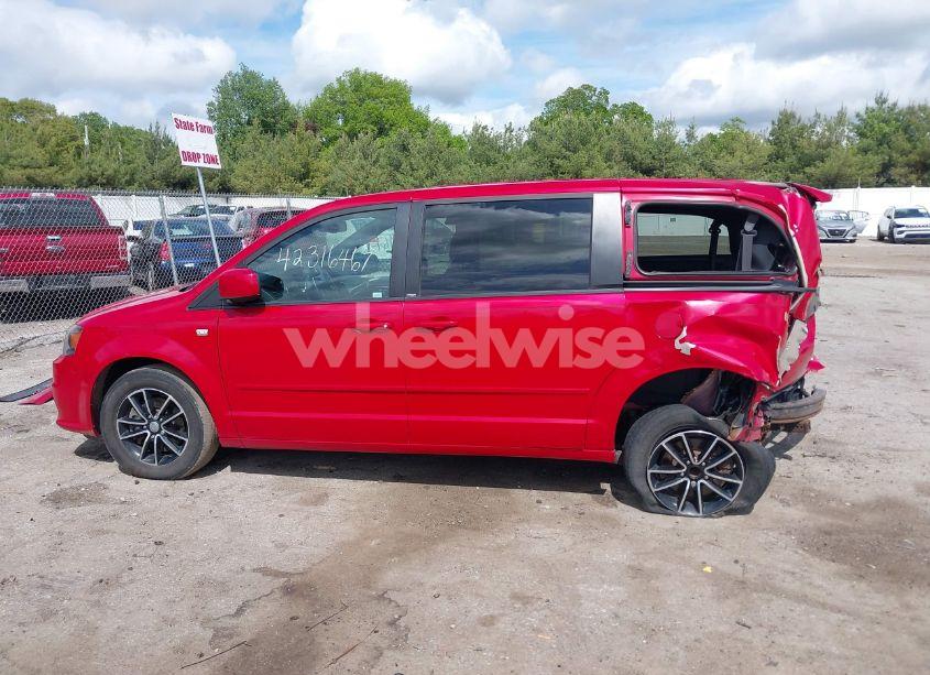 Photo 14 of 2014 Dodge Grand CARAVAN SE 30TH ANNIVERSARY (VIN 2C4RDGBG1ER279244)