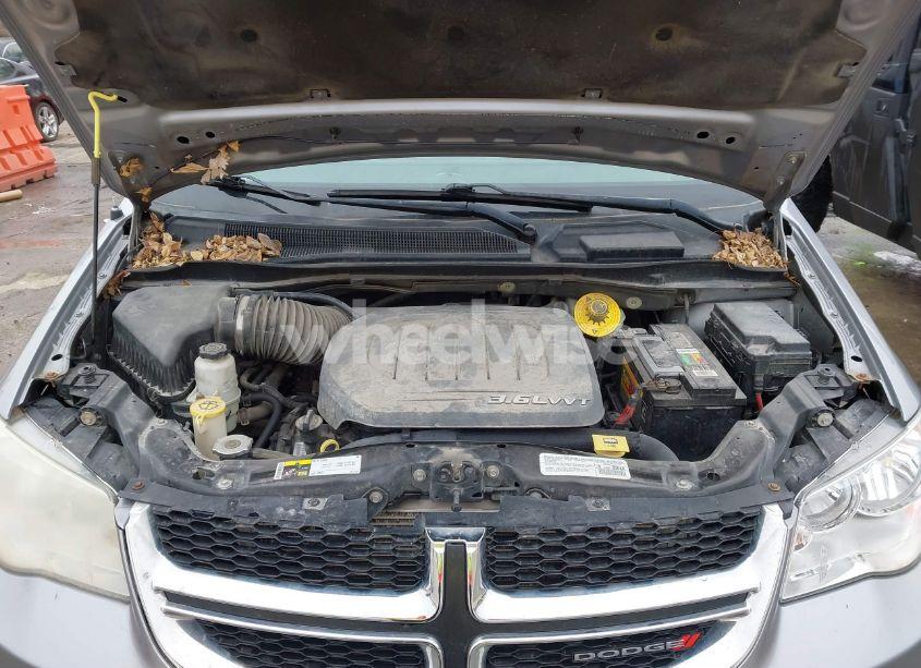 Photo 10 of 2014 Dodge Grand CARAVAN SE (VIN 2C4RDGBG1ER308516)