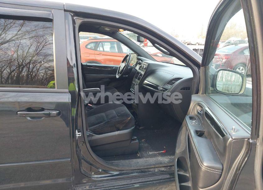 Photo 5 of 2014 Dodge Grand CARAVAN SE 30TH ANNIVERSARY (VIN 2C4RDGBG1ER362169)