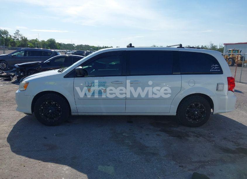 Photo 14 of 2014 Dodge Grand CARAVAN SE (VIN 2C4RDGBG1ER478455)
