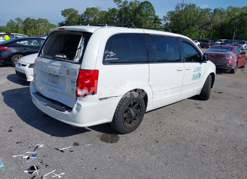 Photo 4 of 2014 Dodge Grand CARAVAN SE (VIN 2C4RDGBG1ER478455)