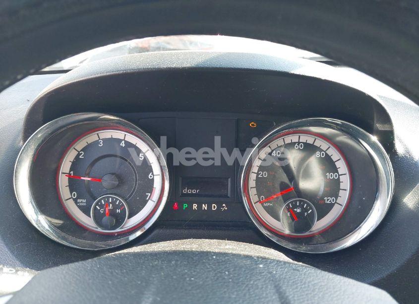 Photo 7 of 2014 Dodge Grand CARAVAN SE (VIN 2C4RDGBG1ER478455)