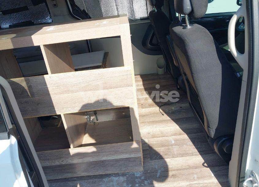 Photo 8 of 2014 Dodge Grand CARAVAN SE (VIN 2C4RDGBG1ER478455)