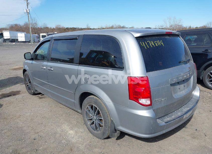 Photo 3 of 2015 Dodge Grand CARAVAN SE (VIN 2C4RDGBG1FR668449)