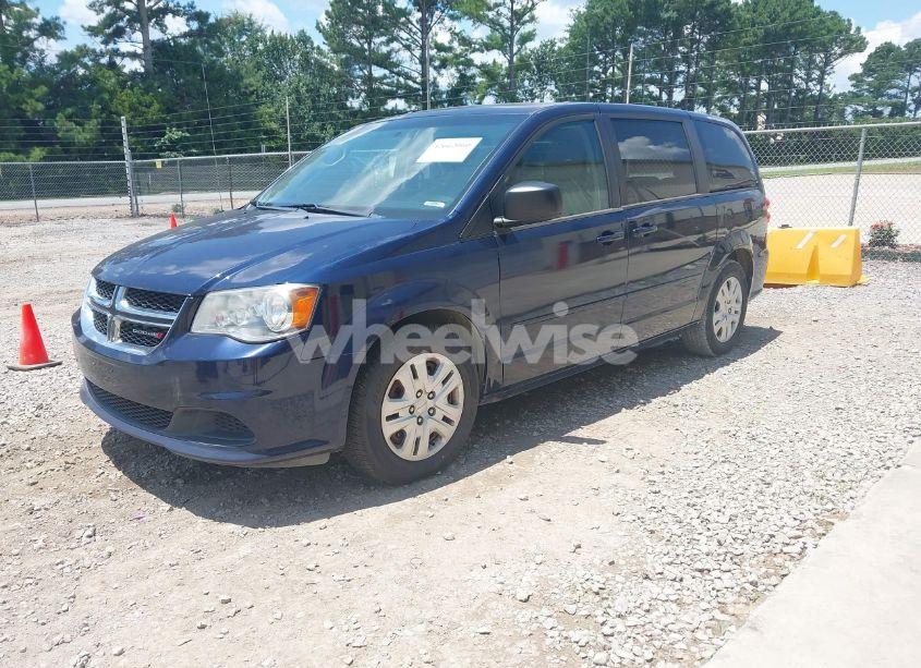 Photo 2 of 2016 Dodge Grand CARAVAN SE (VIN 2C4RDGBG1GR114586)