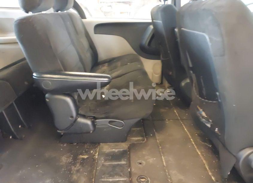 Photo 8 of 2016 Dodge Grand CARAVAN AMERICAN VALUE PKG (VIN 2C4RDGBG1GR117200)