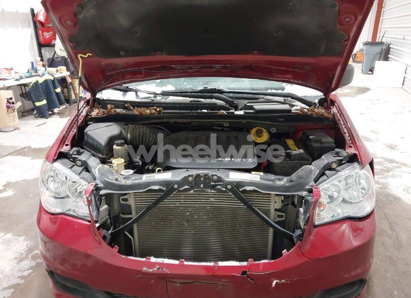 Photo 10 of 2016 Dodge Grand CARAVAN SE (VIN 2C4RDGBG1GR126172)