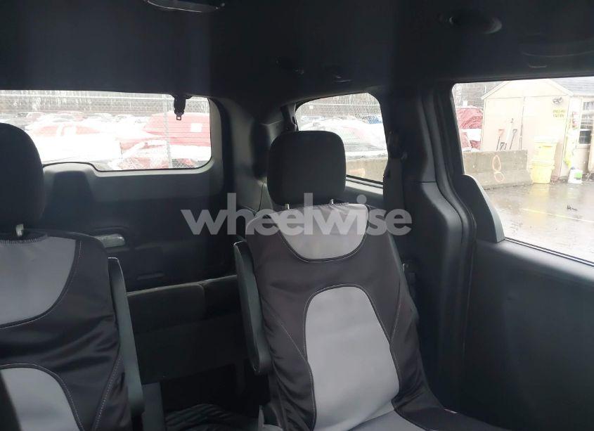 Photo 8 of 2016 Dodge Grand CARAVAN SE PLUS (VIN 2C4RDGBG1GR170205)