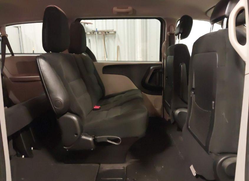 Photo 8 of 2016 Dodge Grand CARAVAN AMERICAN VALUE PKG (VIN 2C4RDGBG1GR192348)