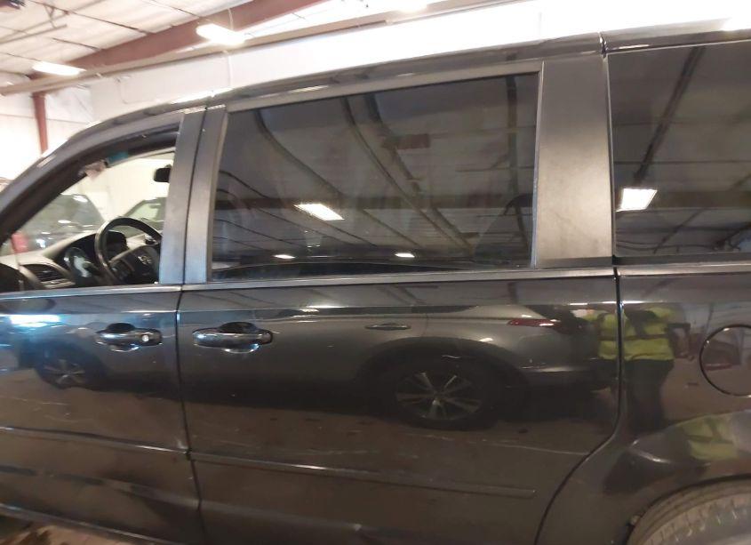 Photo 15 of 2016 Dodge Grand CARAVAN SE PLUS (VIN 2C4RDGBG1GR226076)