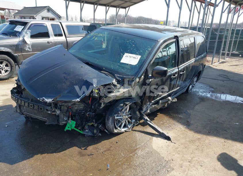 Photo 2 of 2016 Dodge Grand CARAVAN SE PLUS (VIN 2C4RDGBG1GR363583)