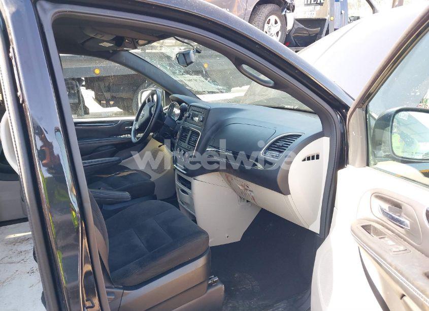 Photo 5 of 2016 Dodge Grand CARAVAN SE PLUS (VIN 2C4RDGBG1GR363583)