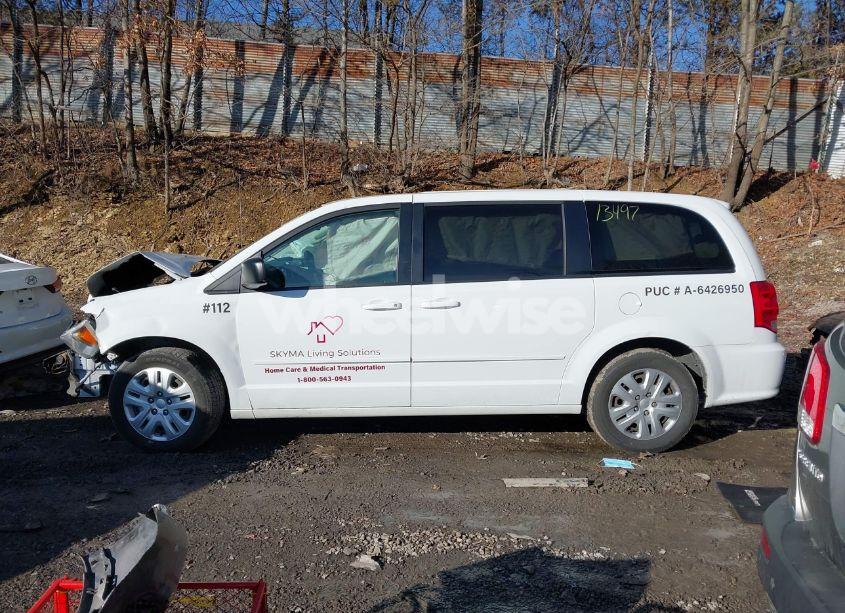 Photo 15 of 2016 Dodge Grand CARAVAN SE (VIN 2C4RDGBG1GR377998)