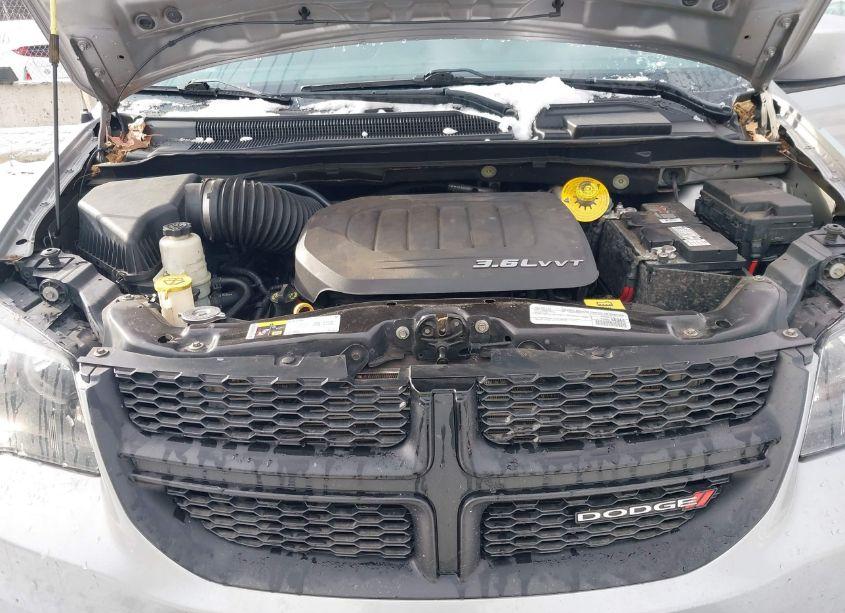 Photo 10 of 2016 Dodge Grand CARAVAN SE PLUS (VIN 2C4RDGBG1GR399984)