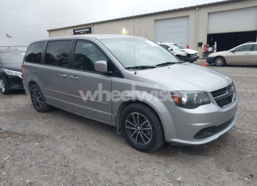 2016 Dodge Grand CARAVAN SE PLUS (VIN 2C4RDGBG1GR401894) main photo