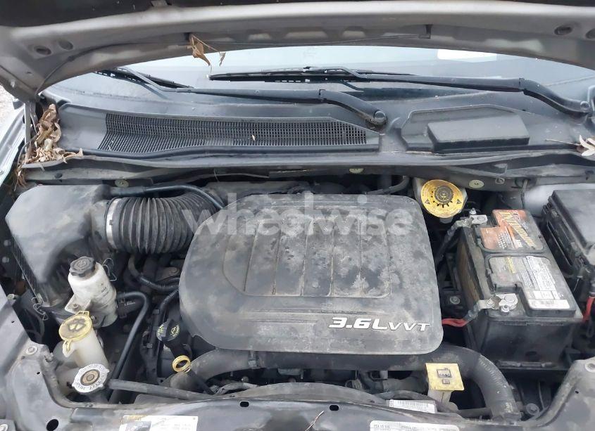 Photo 10 of 2016 Dodge Grand CARAVAN SE PLUS (VIN 2C4RDGBG1GR401894)