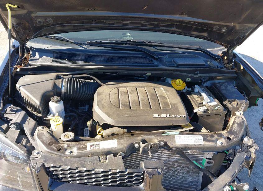 Photo 10 of 2017 Dodge Grand CARAVAN SE PLUS (VIN 2C4RDGBG1HR548511)