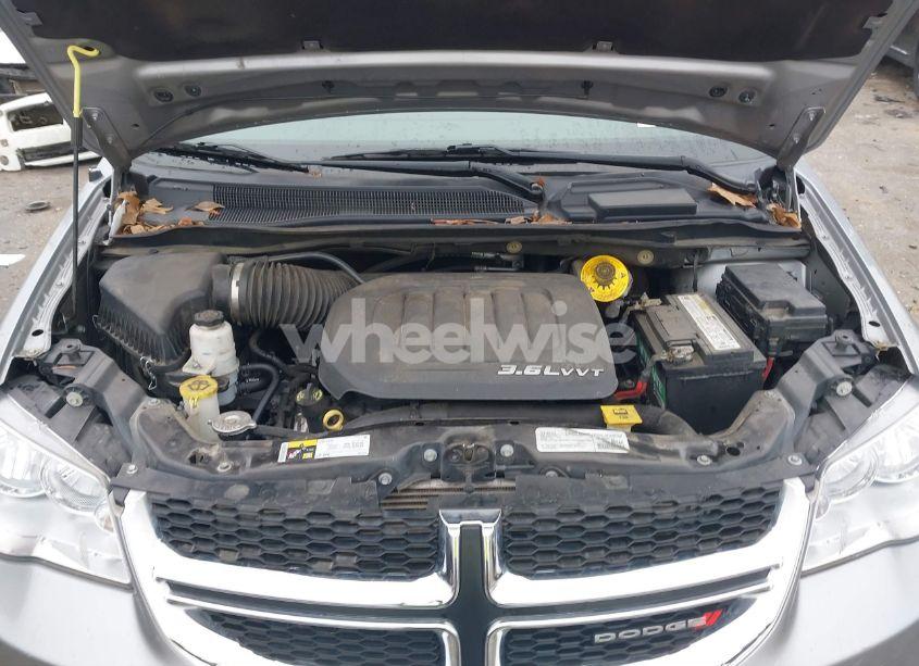 Photo 10 of 2017 Dodge Grand CARAVAN SE (VIN 2C4RDGBG1HR660824)