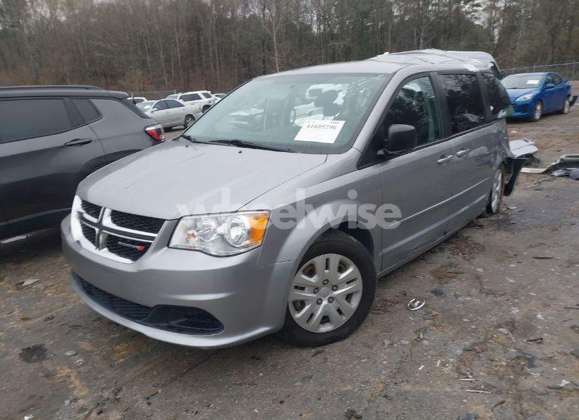 Photo 2 of 2017 Dodge Grand CARAVAN SE (VIN 2C4RDGBG1HR660824)
