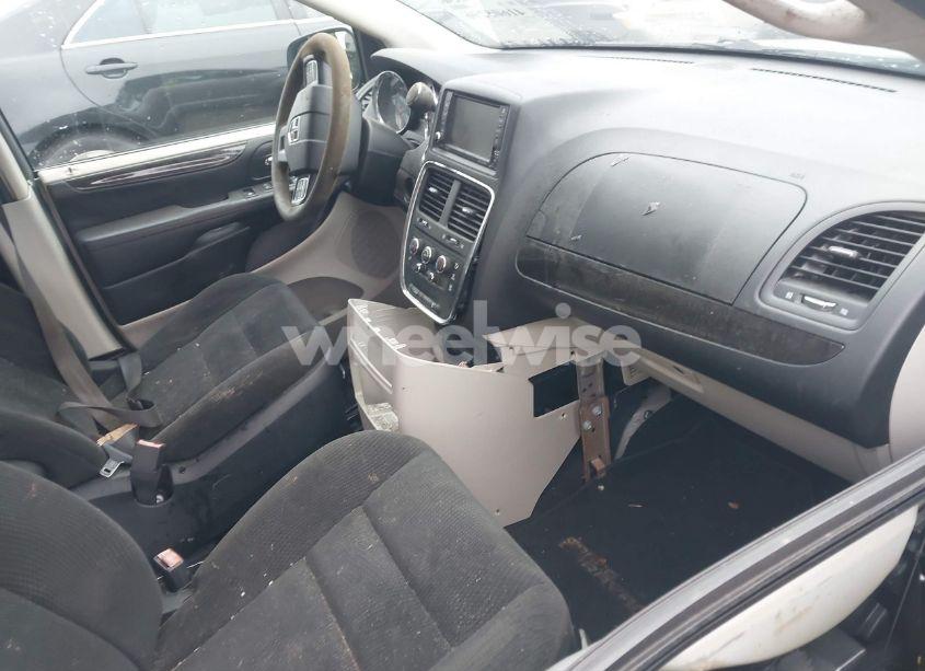 Photo 5 of 2017 Dodge Grand CARAVAN SE (VIN 2C4RDGBG1HR660824)