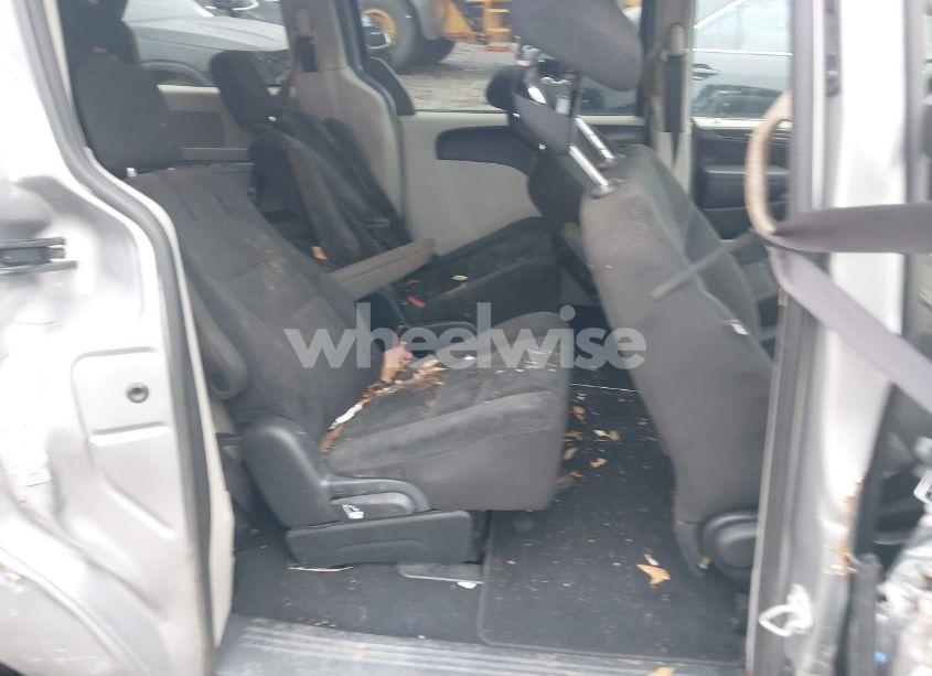 Photo 8 of 2017 Dodge Grand CARAVAN SE (VIN 2C4RDGBG1HR660824)