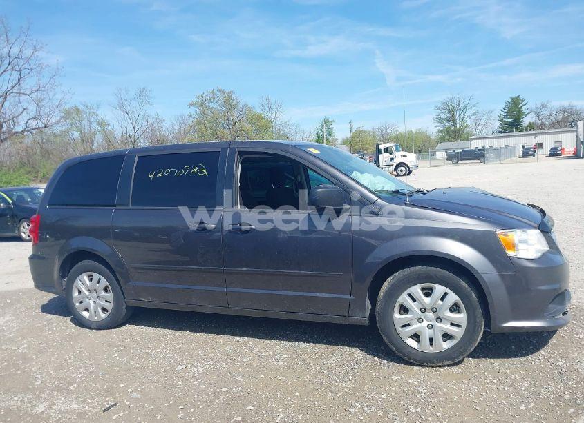 Photo 13 of 2017 Dodge Grand CARAVAN SE (VIN 2C4RDGBG1HR725915)