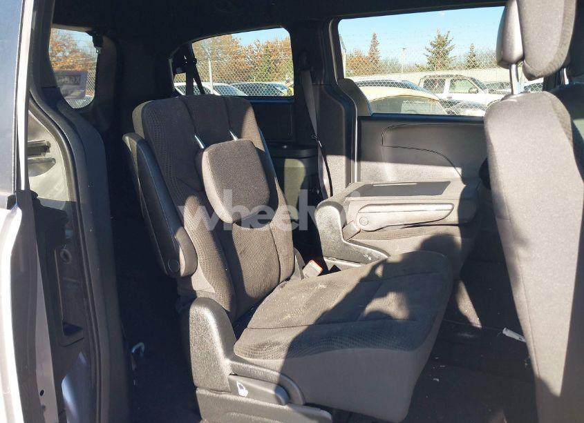 Photo 8 of 2017 Dodge Grand CARAVAN SE PLUS (VIN 2C4RDGBG1HR793647)