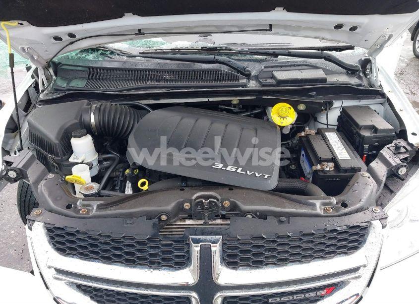 Photo 10 of 2017 Dodge Grand CARAVAN SE (VIN 2C4RDGBG1HR824590)