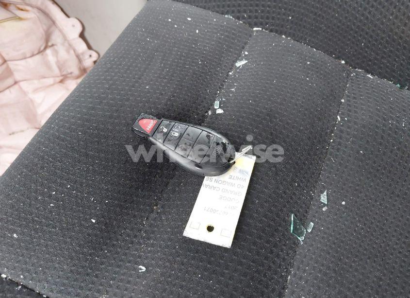 Photo 11 of 2017 Dodge Grand CARAVAN SE (VIN 2C4RDGBG1HR824590)