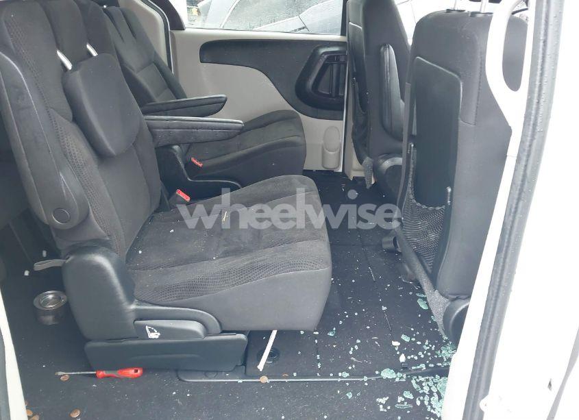 Photo 8 of 2017 Dodge Grand CARAVAN SE (VIN 2C4RDGBG1HR824590)