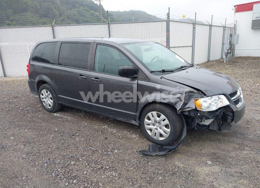 2018 Dodge Grand CARAVAN SE (VIN 2C4RDGBG1JR147840) main photo