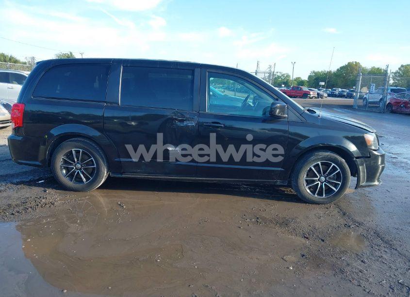 Photo 13 of 2018 Dodge Grand CARAVAN SE PLUS (VIN 2C4RDGBG1JR220544)