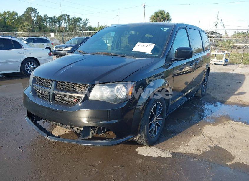 Photo 2 of 2018 Dodge Grand CARAVAN SE PLUS (VIN 2C4RDGBG1JR220544)