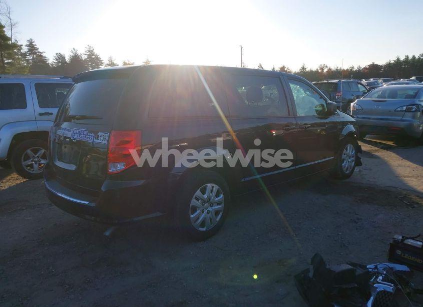 Photo 4 of 2018 Dodge Grand CARAVAN SE (VIN 2C4RDGBG1JR225906)