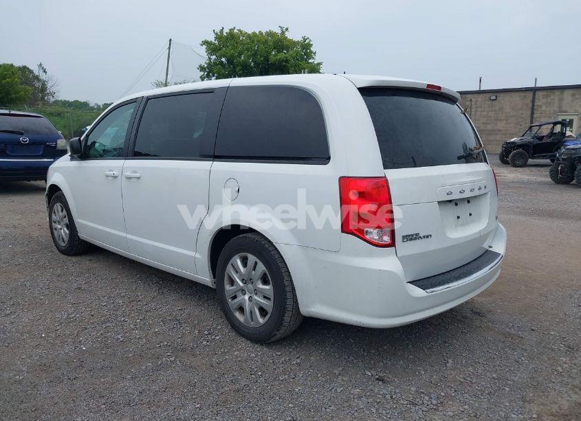 Photo 3 of 2018 Dodge Grand CARAVAN SE (VIN 2C4RDGBG1JR363347)
