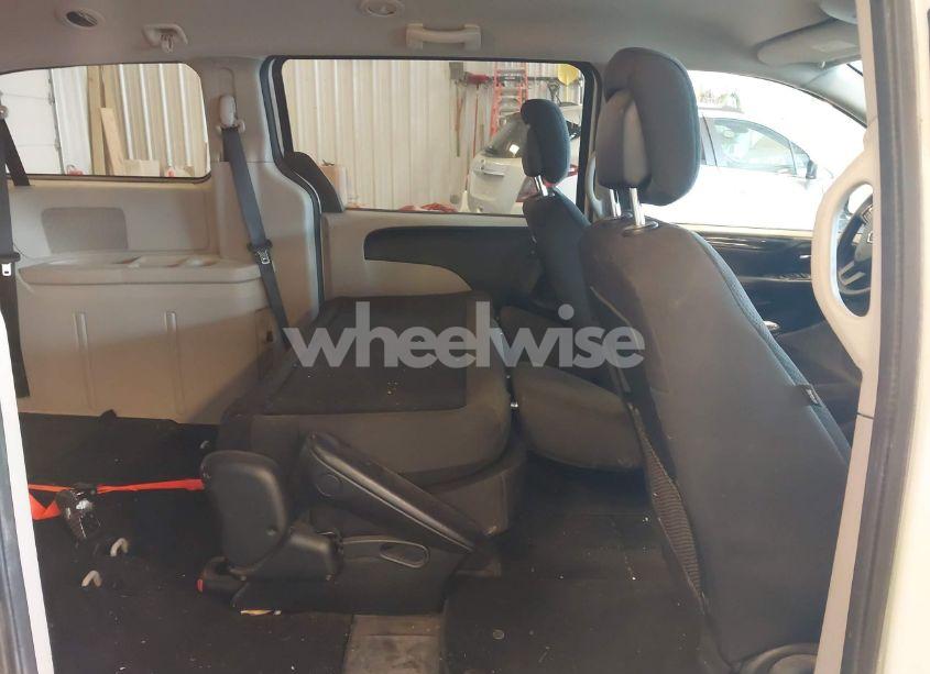 Photo 8 of 2018 Dodge Grand CARAVAN SE (VIN 2C4RDGBG1JR364076)