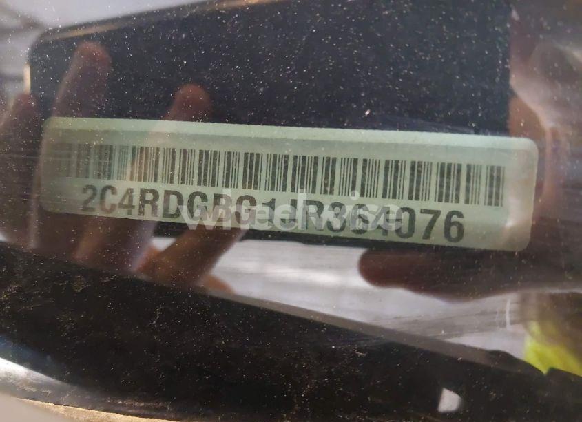 Photo 9 of 2018 Dodge Grand CARAVAN SE (VIN 2C4RDGBG1JR364076)