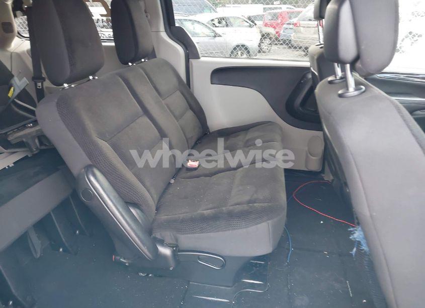 Photo 8 of 2019 Dodge Grand CARAVAN SE (VIN 2C4RDGBG1KR546894)