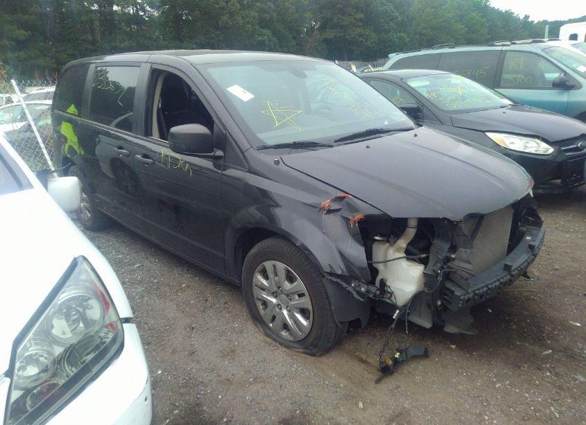 2019 Dodge Grand CARAVAN SE (VIN 2C4RDGBG1KR586618) main photo